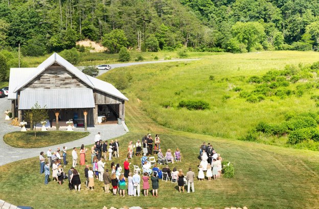 smoky-mountain-wedding-venue